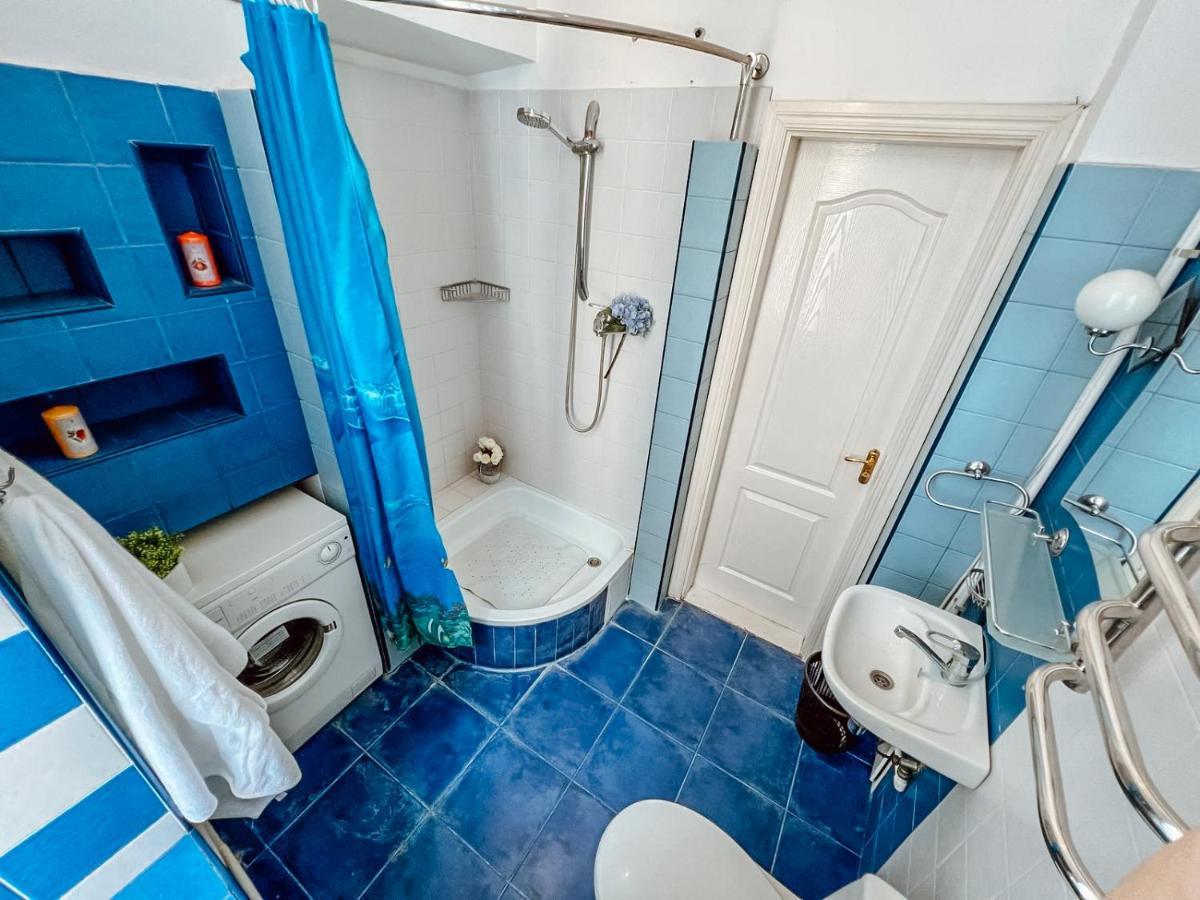 Apartment In The Historic Center Kiev Eksteriør billede