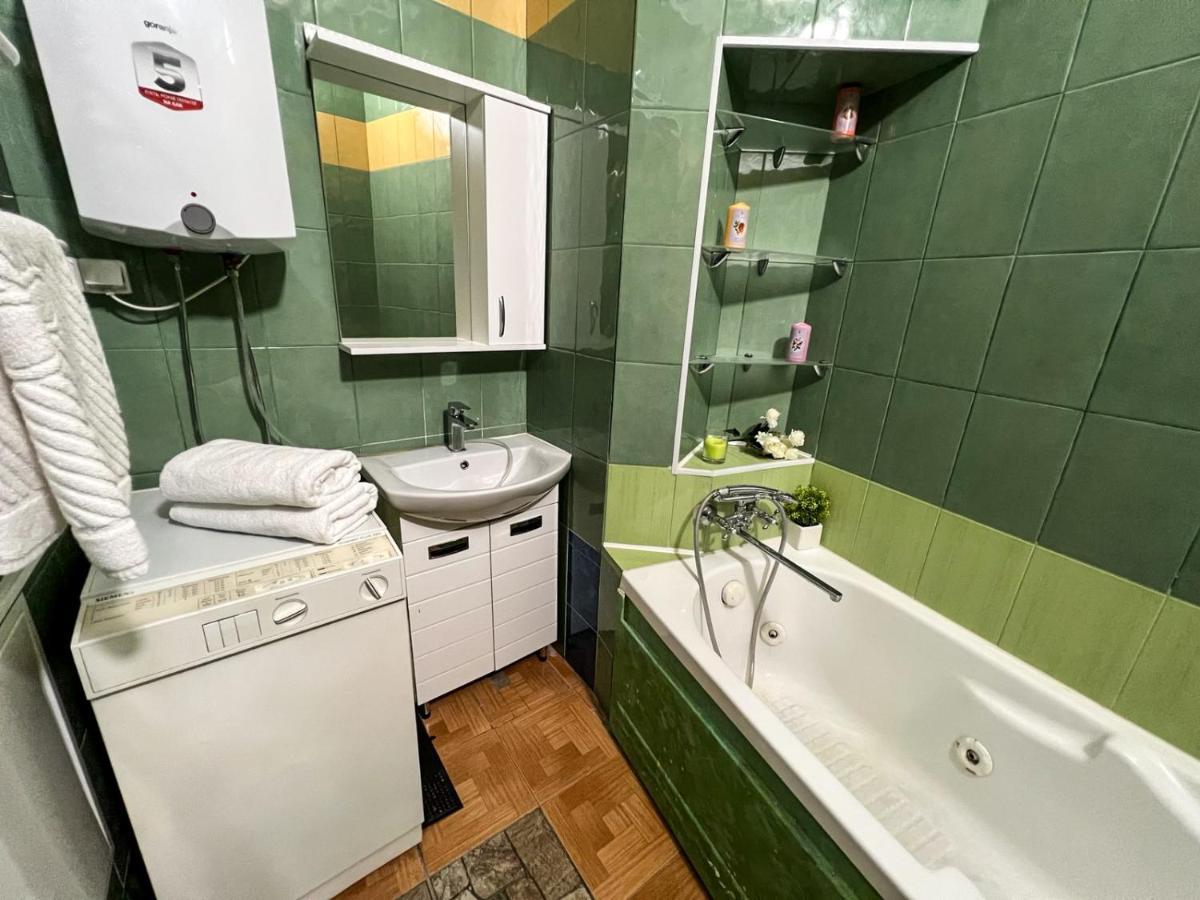 Apartment In The Historic Center Kiev Eksteriør billede