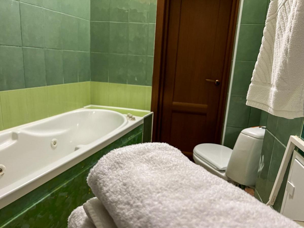 Apartment In The Historic Center Kiev Eksteriør billede