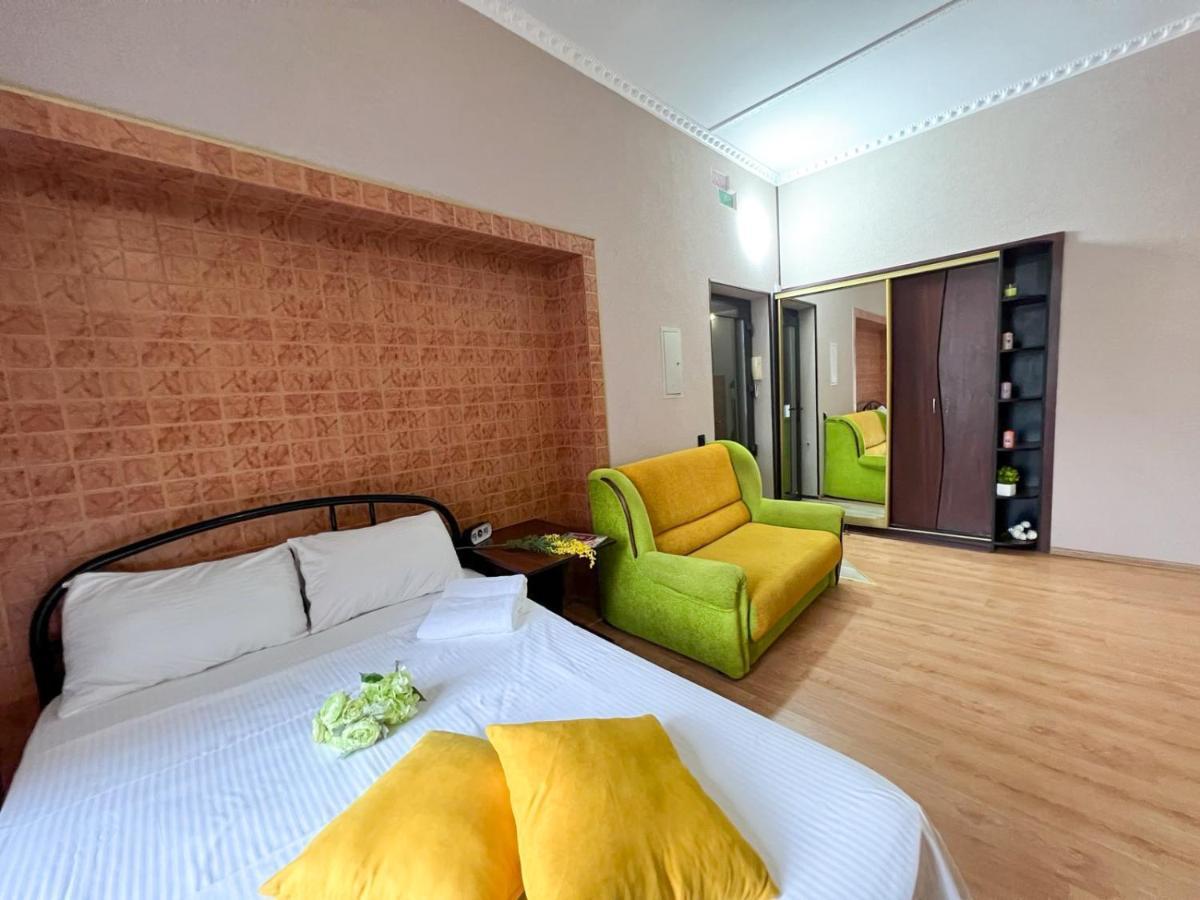 Apartment In The Historic Center Kiev Eksteriør billede