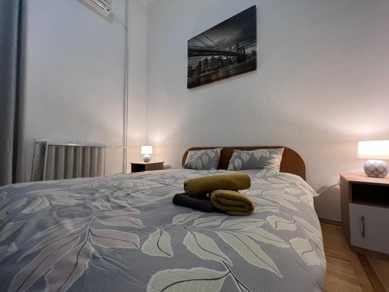 Apartment In The Historic Center Kiev Eksteriør billede